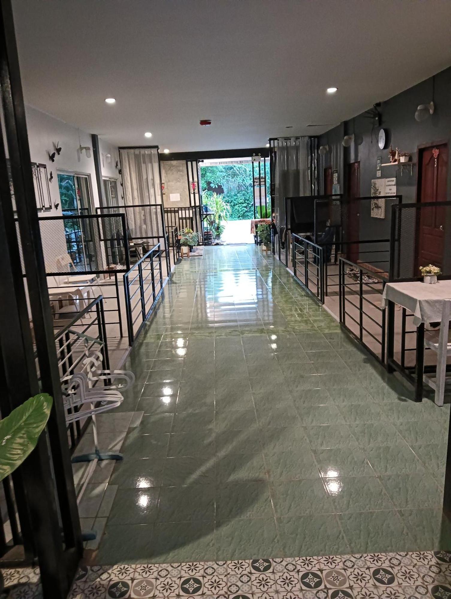 Krabi Nemo House Hostel Ao Nang Kültér fotó