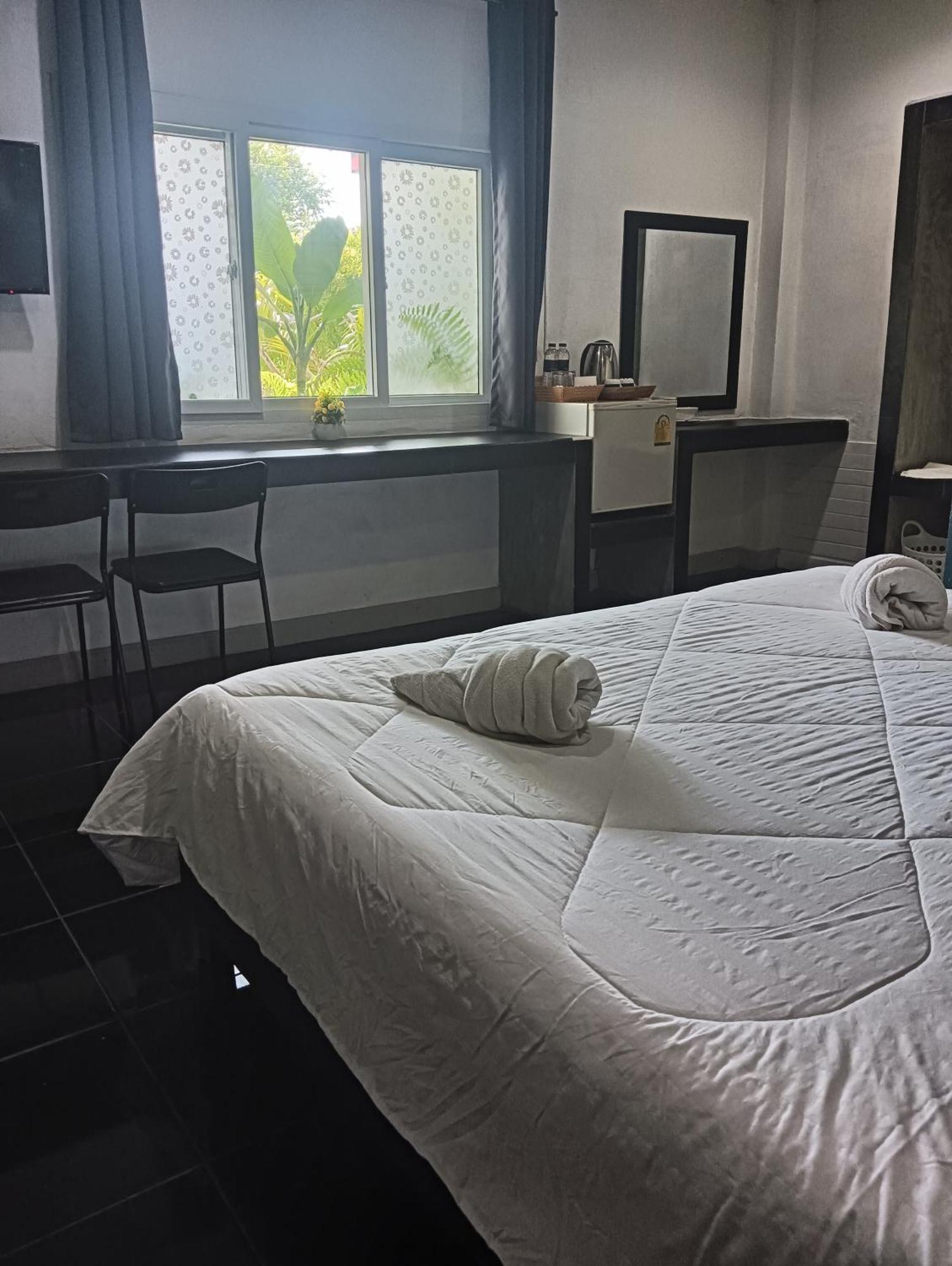 Krabi Nemo House Hostel Ao Nang Kültér fotó