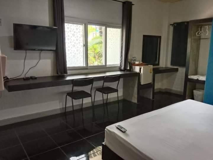 Krabi Nemo House Hostel Ao Nang Kültér fotó